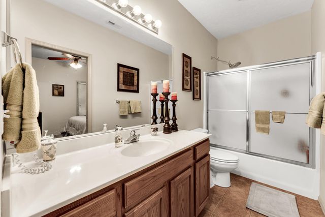 1271 Golf Drive 2, Branson West, MO 65737