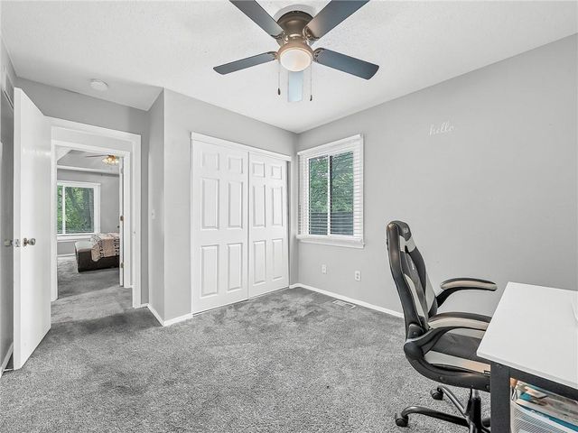10078 N LOCUST Street, Kansas City, MO 64155