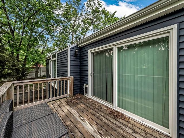 10078 N LOCUST Street, Kansas City, MO 64155
