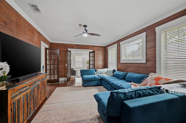 1212 N Woods Street, Sherman, TX 75092