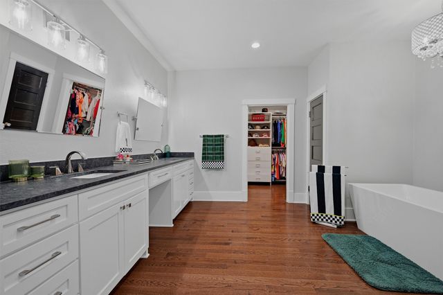 1212 N Woods Street, Sherman, TX 75092