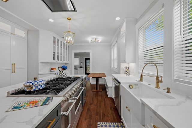 1212 N Woods Street, Sherman, TX 75092