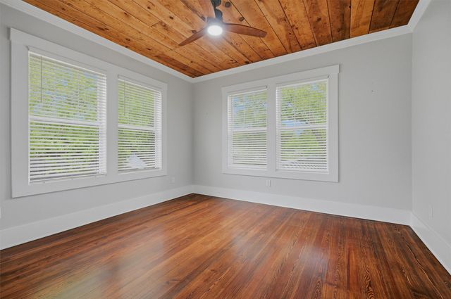 1212 N Woods Street, Sherman, TX 75092