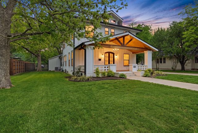 1212 N Woods Street, Sherman, TX 75092