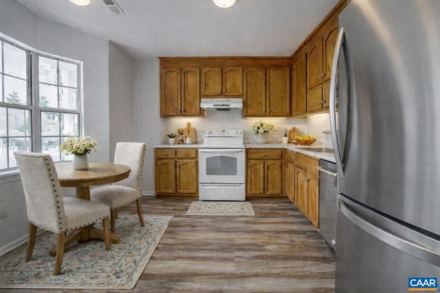 4632 BRIARWOOD DR, Charlottesville, VA 22911