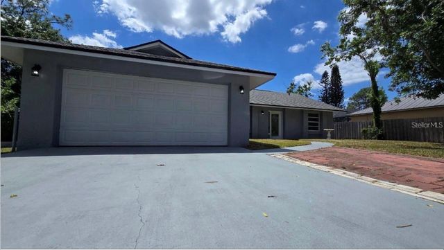 34 EMERSON DRIVE NW, Palm Bay, FL 32907