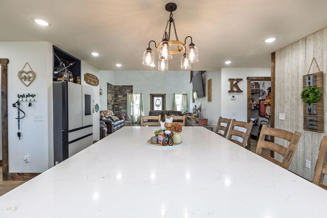 101 Old Hillcrest Road, Fair Grove, MO 65648