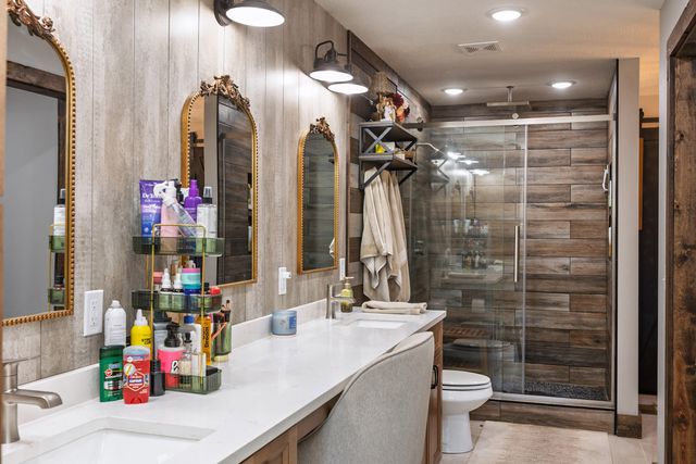 101 Old Hillcrest Road, Fair Grove, MO 65648