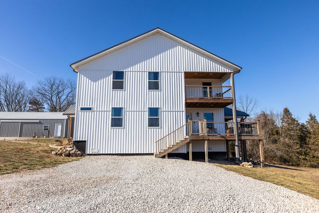 101 Old Hillcrest Road, Fair Grove, MO 65648