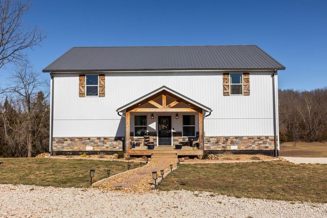 101 Old Hillcrest Road, Fair Grove, MO 65648