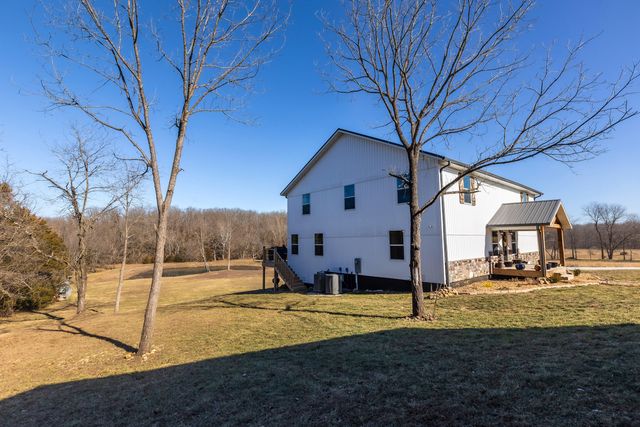 101 Old Hillcrest Road, Fair Grove, MO 65648