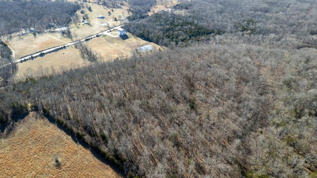 101 Old Hillcrest Road, Fair Grove, MO 65648