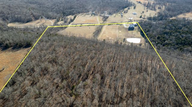 101 Old Hillcrest Road, Fair Grove, MO 65648