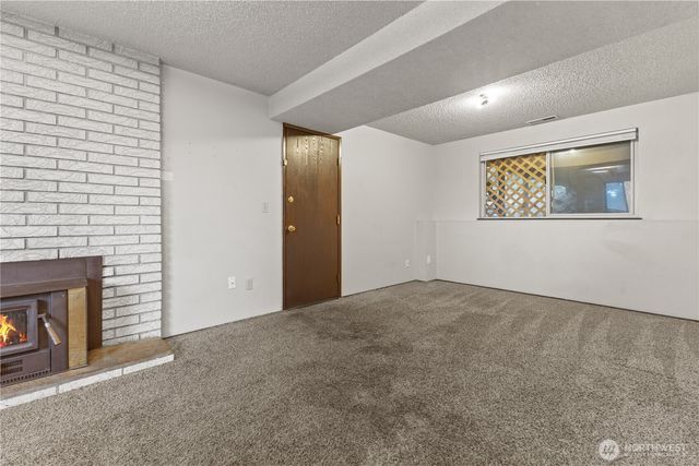 28 Madrona Place, Dupont, WA 98327