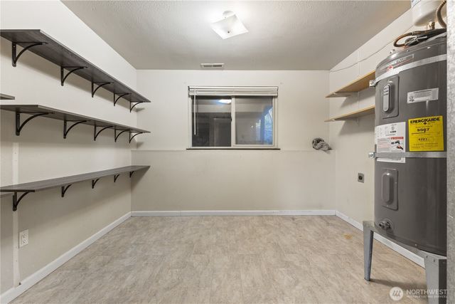 28 Madrona Place, Dupont, WA 98327