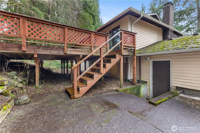 28 Madrona Place, Dupont, WA 98327