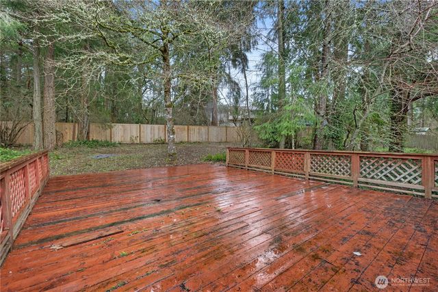 28 Madrona Place, Dupont, WA 98327