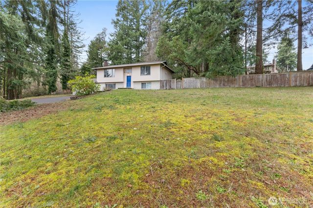 28 Madrona Place, Dupont, WA 98327