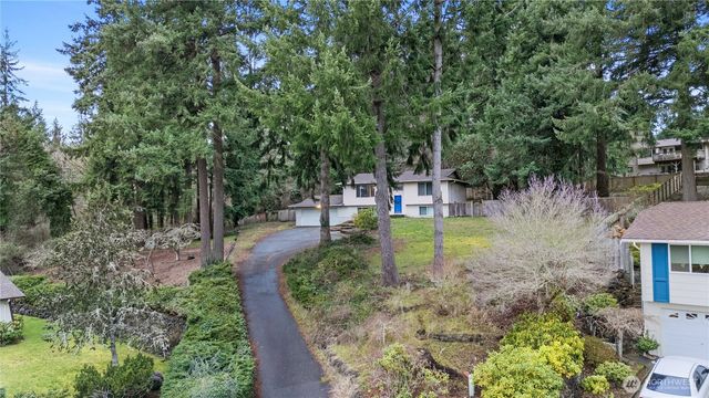 28 Madrona Place, Dupont, WA 98327