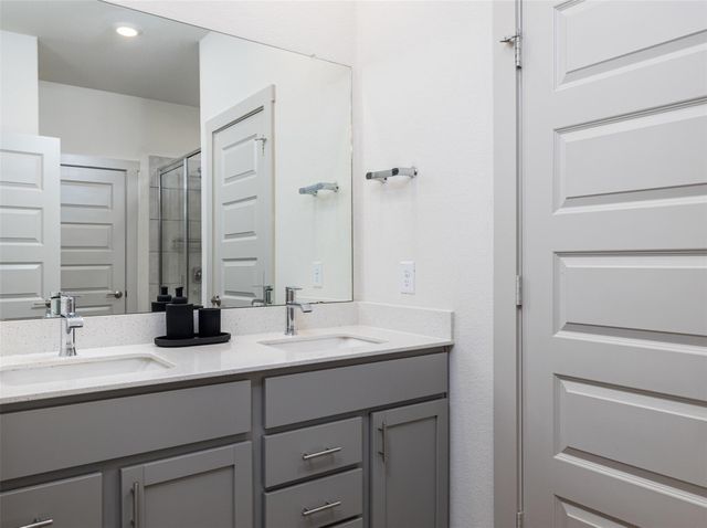 10207 Criswell RD, Austin, TX 78754