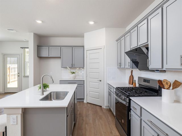 10207 Criswell RD, Austin, TX 78754