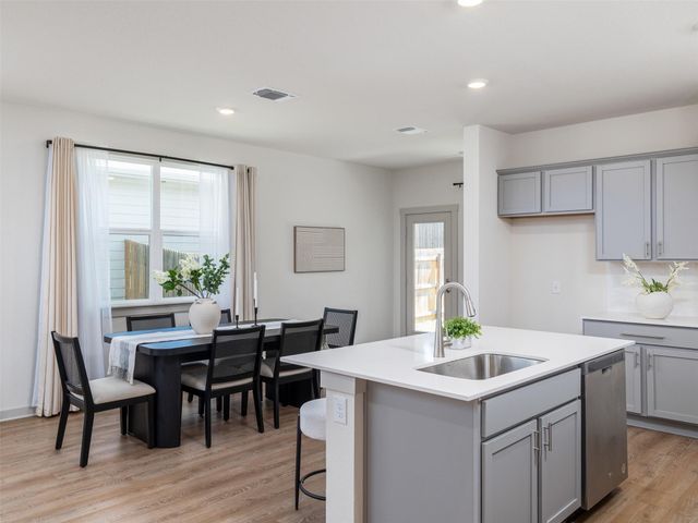 10207 Criswell RD, Austin, TX 78754
