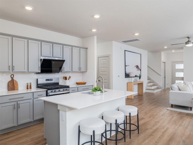 10207 Criswell RD, Austin, TX 78754