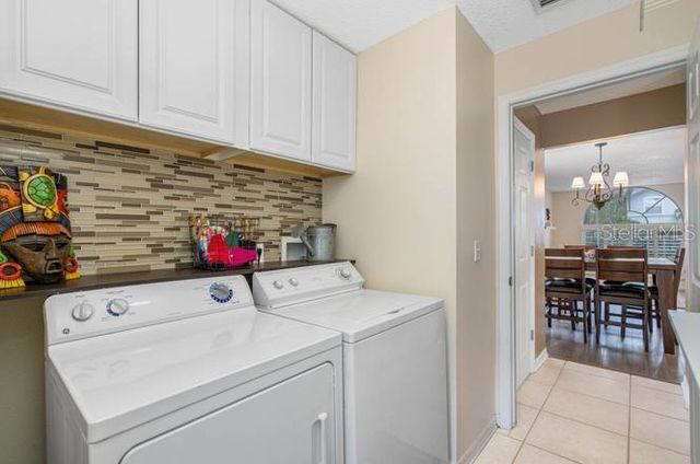 2301 MILLCREEK COURT, Valrico, FL 33596