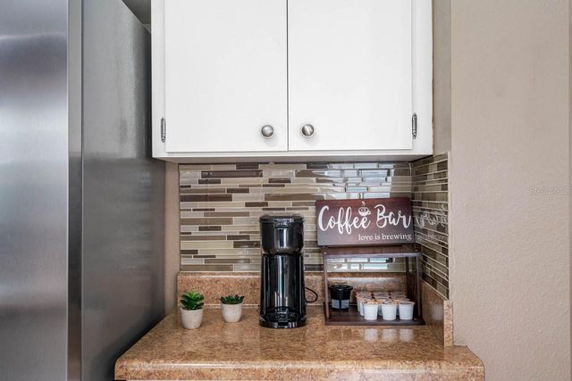 2301 MILLCREEK COURT, Valrico, FL 33596