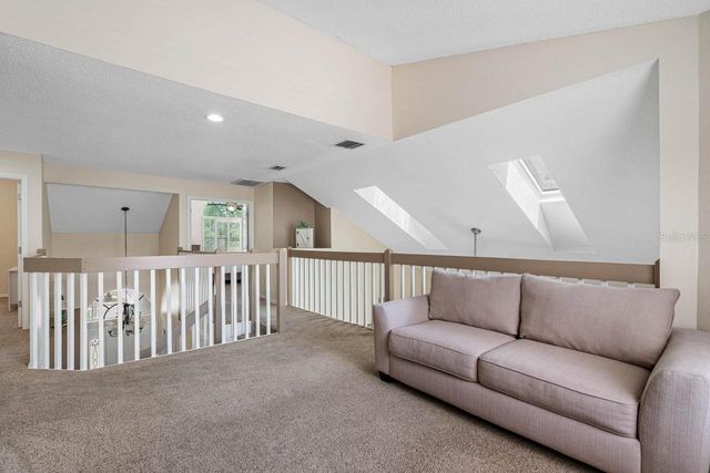 2301 MILLCREEK COURT, Valrico, FL 33596