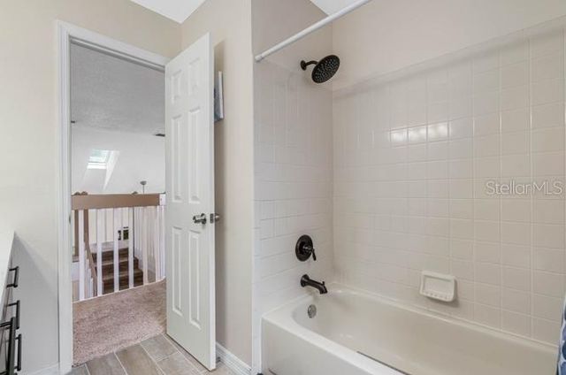 2301 MILLCREEK COURT, Valrico, FL 33596