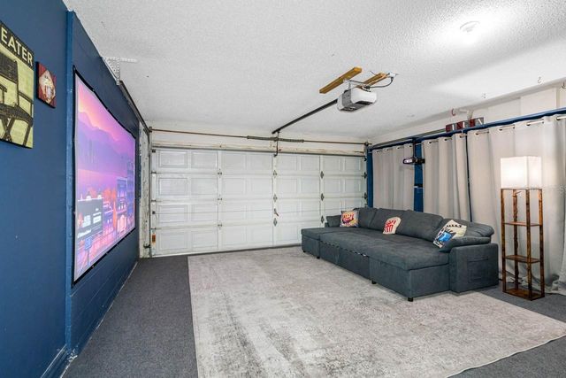 2301 MILLCREEK COURT, Valrico, FL 33596