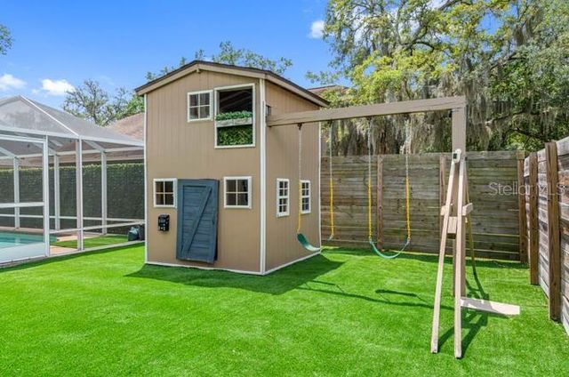 2301 MILLCREEK COURT, Valrico, FL 33596