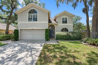2301 MILLCREEK COURT, Valrico, FL 33596