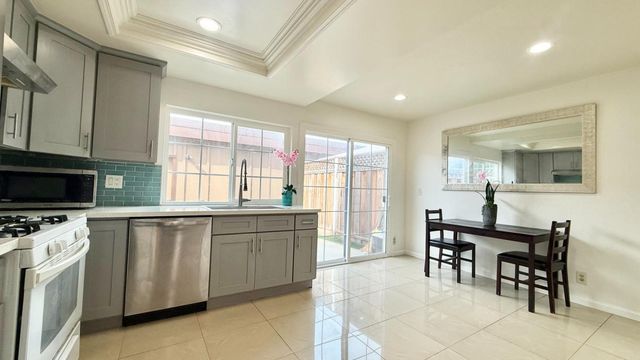 2381 Lava Drive, San Jose, CA 95133