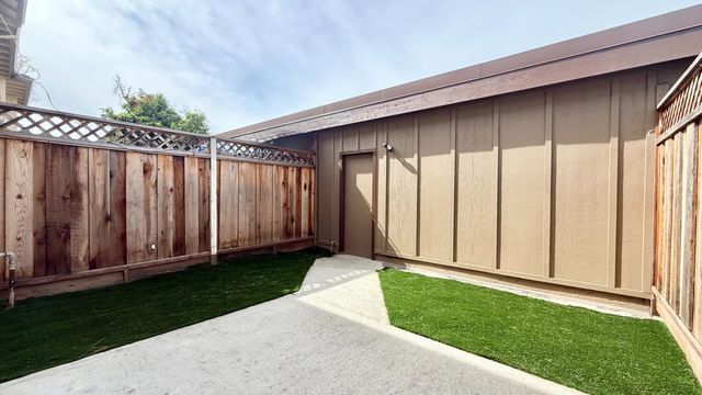 2381 Lava Drive, San Jose, CA 95133