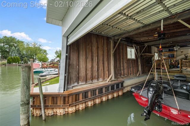 49775 Keycove Street, Chesterfield Township, MI 48047