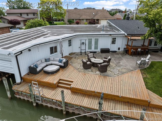 49775 Keycove Street, Chesterfield Township, MI 48047