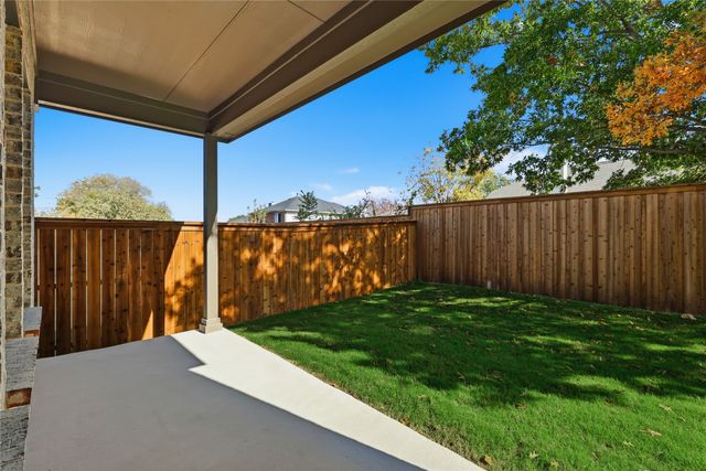 2504 Brandi Lane, Corinth, TX 75409