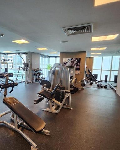 950 Brickell Bay Drive 2406, Miami, FL 33131