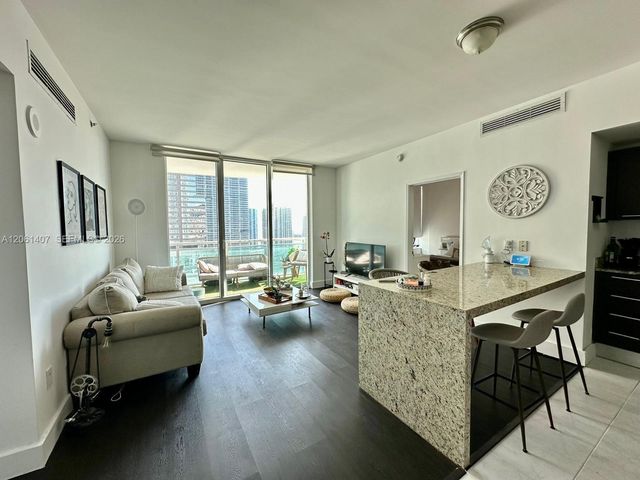 950 Brickell Bay Drive 2406, Miami, FL 33131