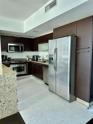 950 Brickell Bay Drive 2406, Miami, FL 33131