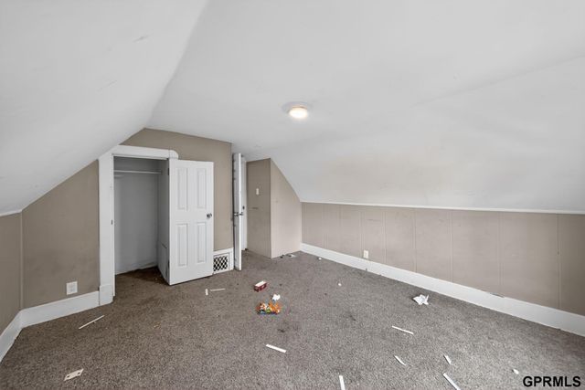 4719 S 18Th Street, Omaha, NE 68107