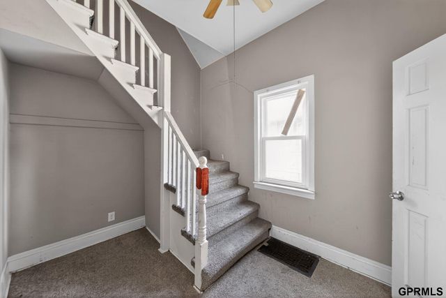 4719 S 18Th Street, Omaha, NE 68107