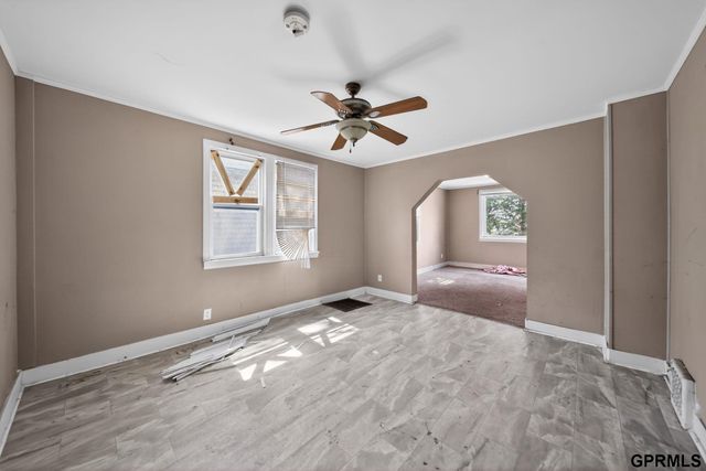 4719 S 18Th Street, Omaha, NE 68107