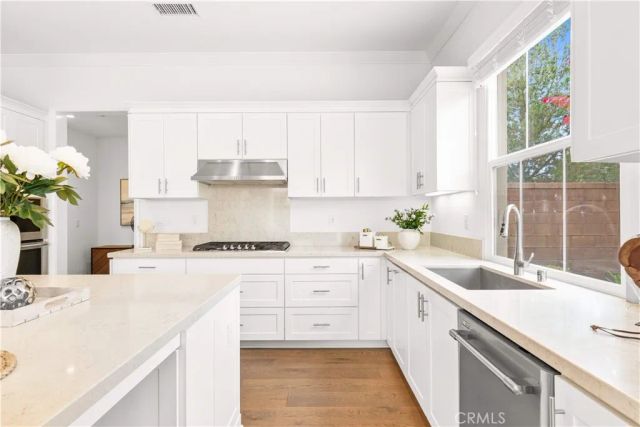 73 Brixton, Irvine, CA 92620