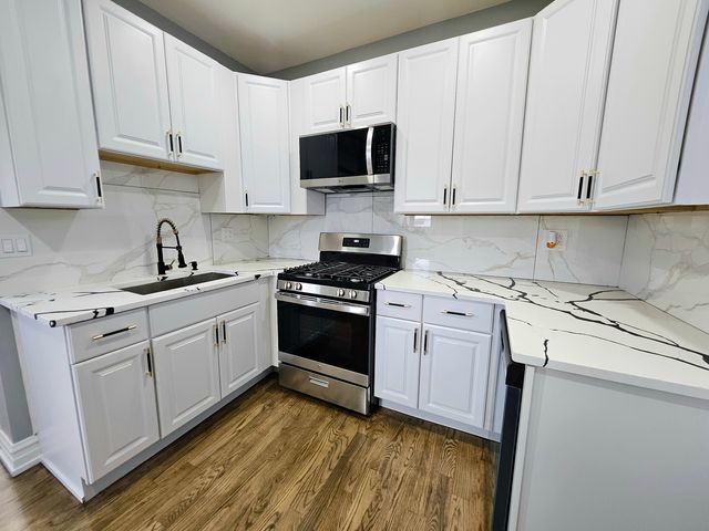 8817 S Morgan Street, Chicago, IL 60620