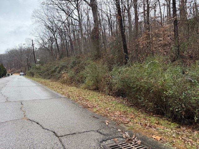 000 Autumn Drive, Dunbar, WV 25064