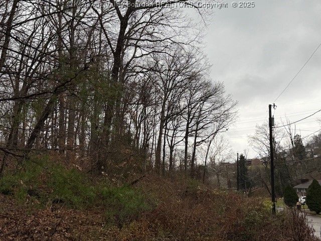 000 Autumn Drive, Dunbar, WV 25064