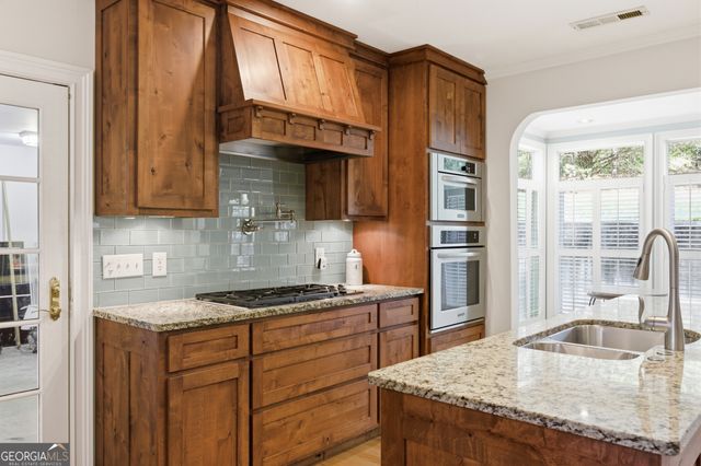 1116 Highway 76 W, Clayton, GA 30525